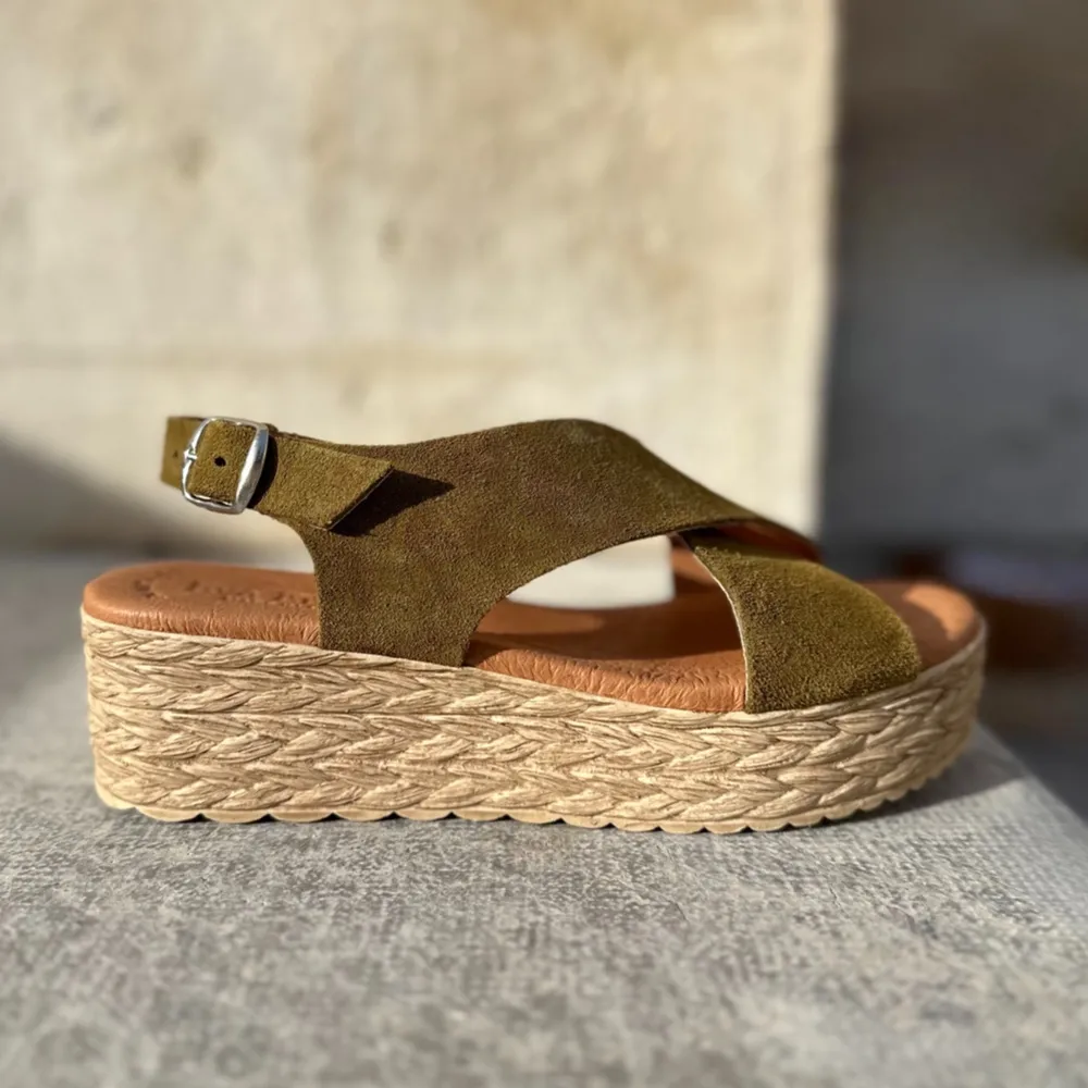 Eva Frutos sandales 714 kaki croisée en daim