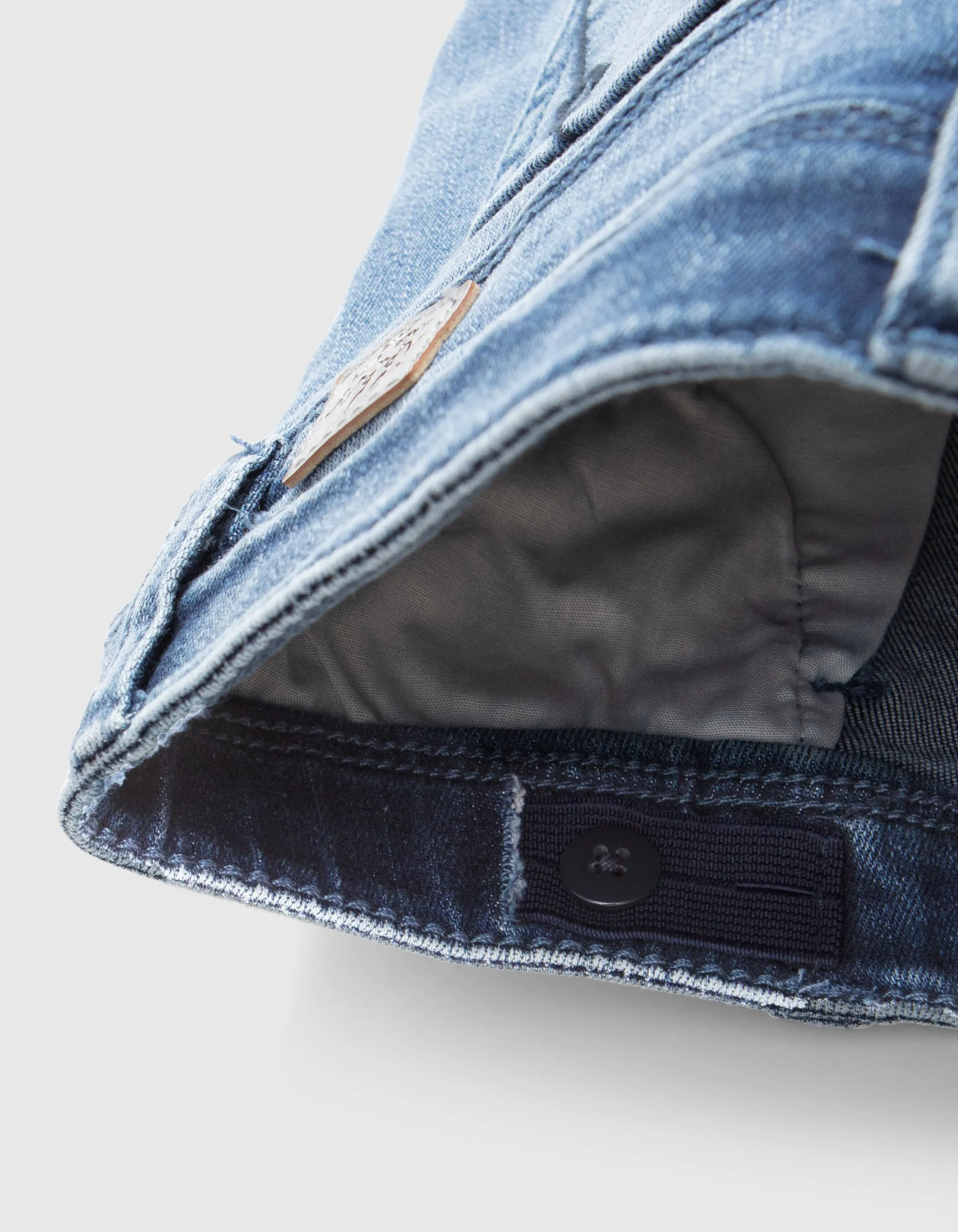 Jean LARGE bleu