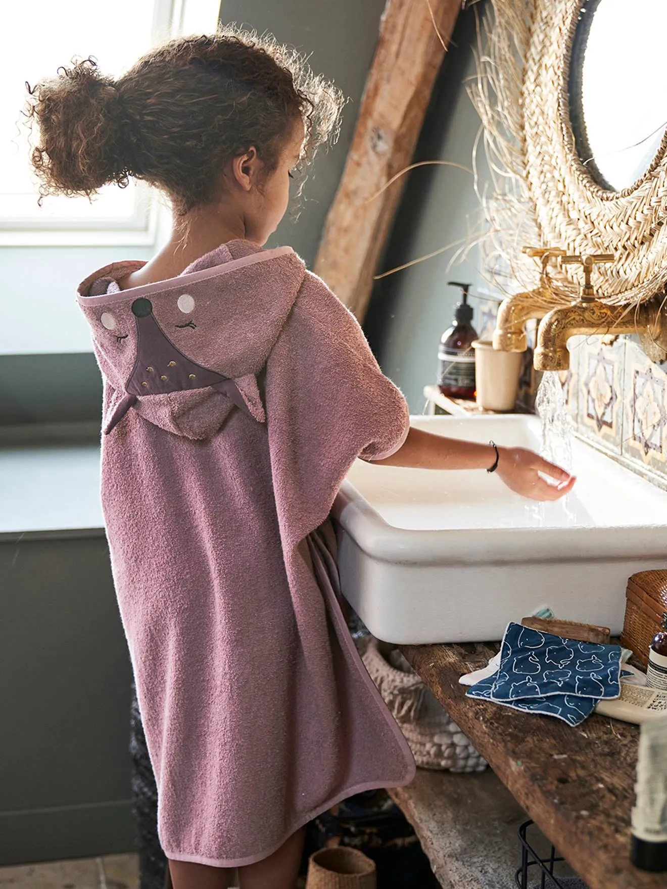 Poncho de bain personnalisable Biche parme - Vertbaudet