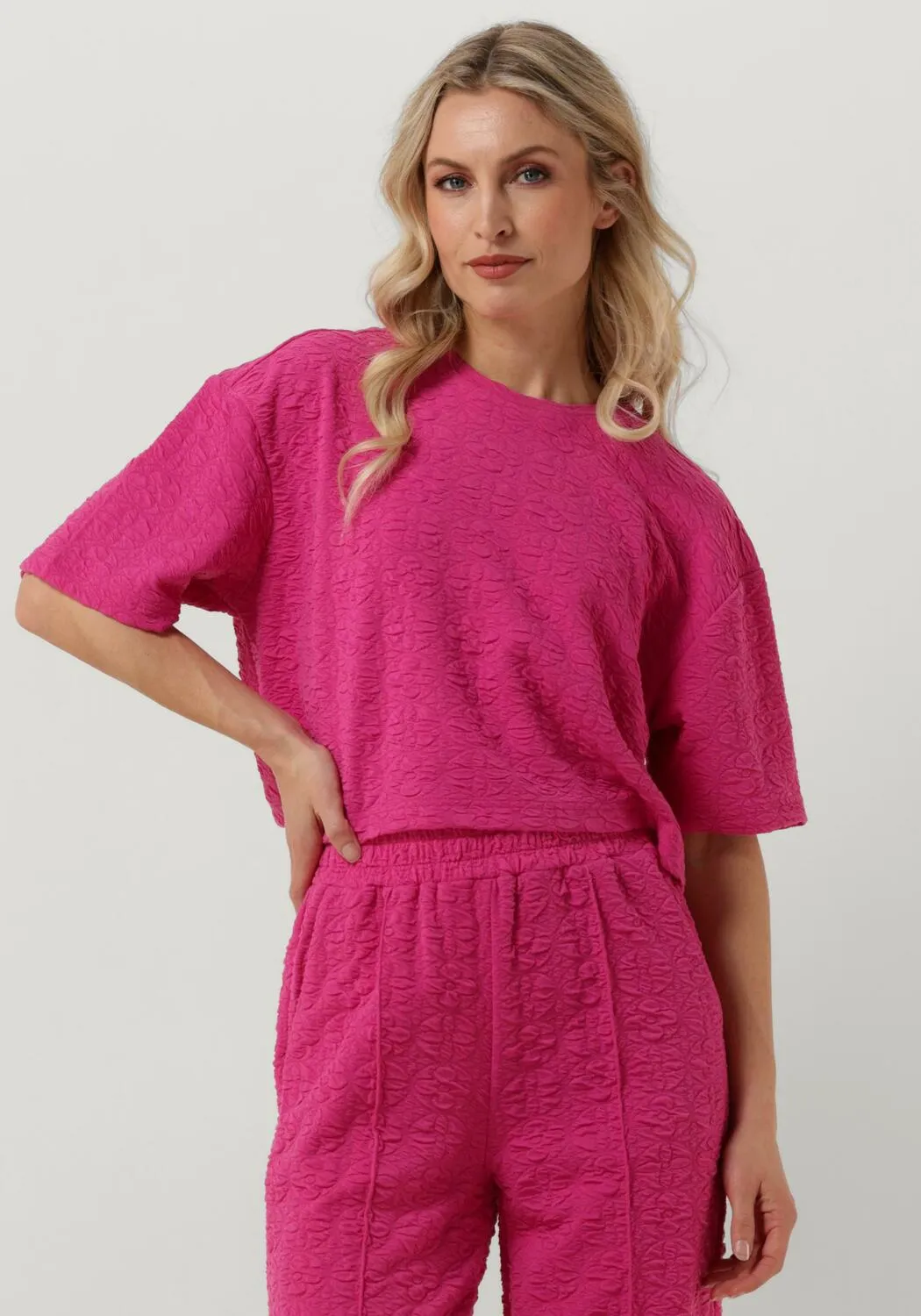 refined department t-shirt clara fuchsia